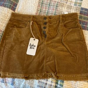 Size 9 corduroy skirt